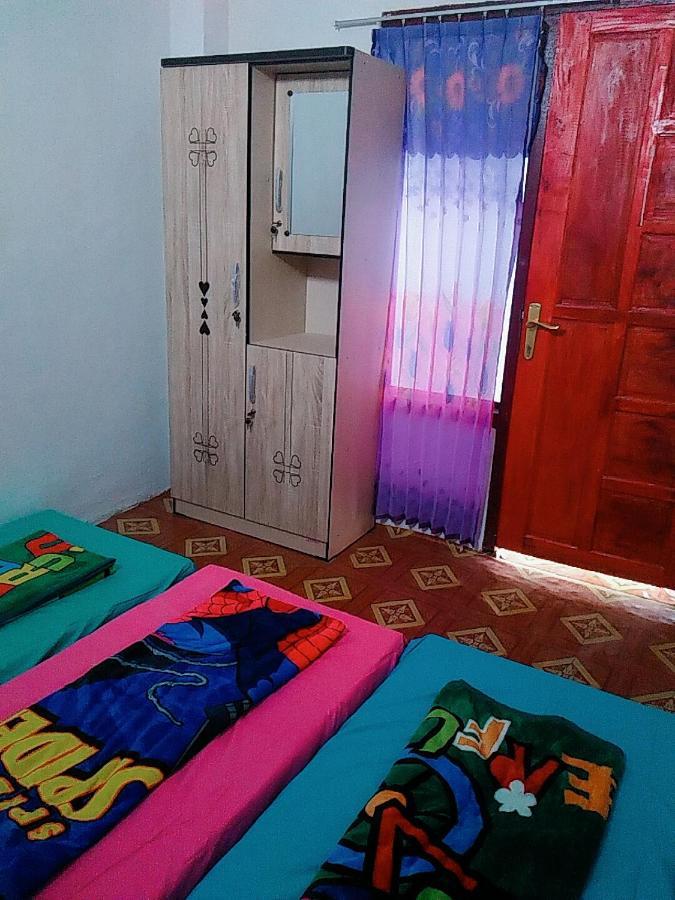 Penginapan Cantika Sungai Tutung Экстерьер фото